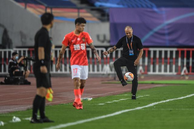 库里31+11库明加25分保罗11分 勇士力克尼克斯